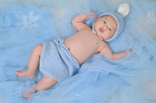 扬州摸孕妇肚子沾喜气